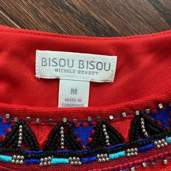 Bisou Bisou Crop Tank - Picture 2 of 5